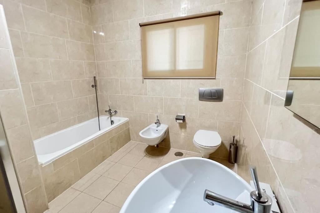 מיחאס Villa Scenic With Private Pool - Sleeps 8 מראה חיצוני תמונה